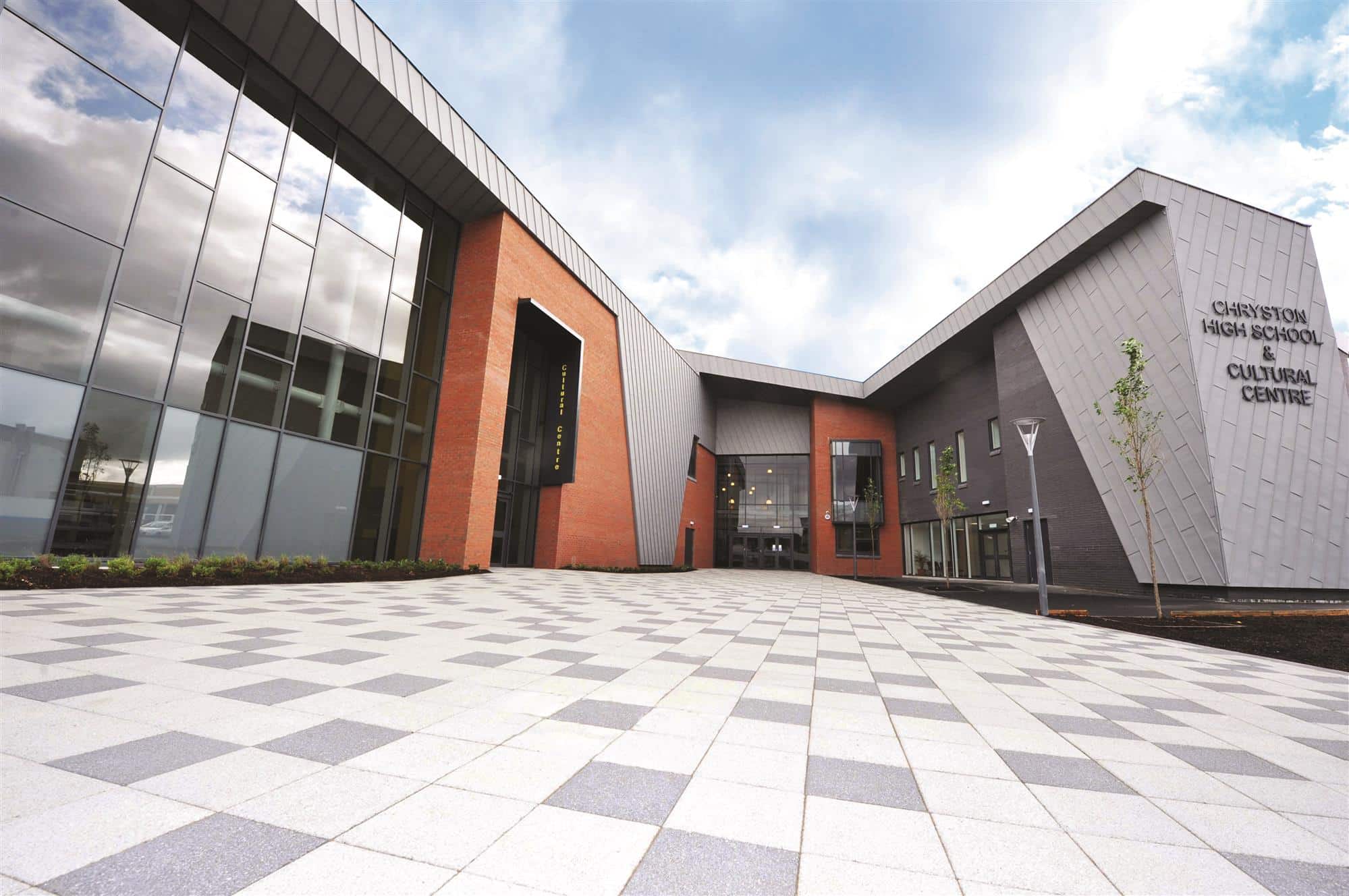 tobermore_chryston_high_school-mayfair_flags_silver-graphite-6